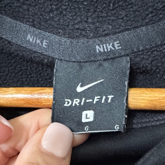 Nike Black and Gray Pullover Hoodie, EUC❤️ - Picture 2 of 6